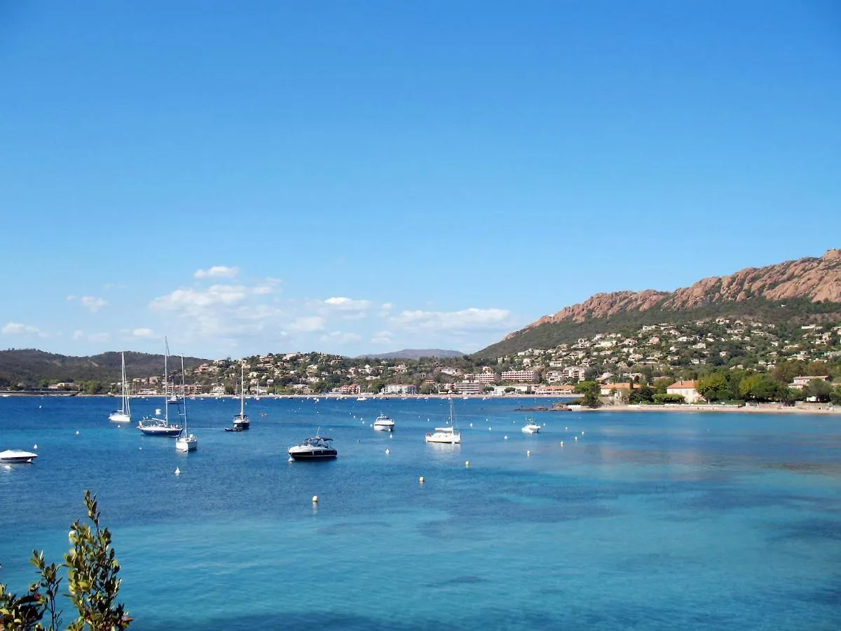 Apartment Village Cap Esterel - Le Village-7 By Interhome Saint-Raphaël