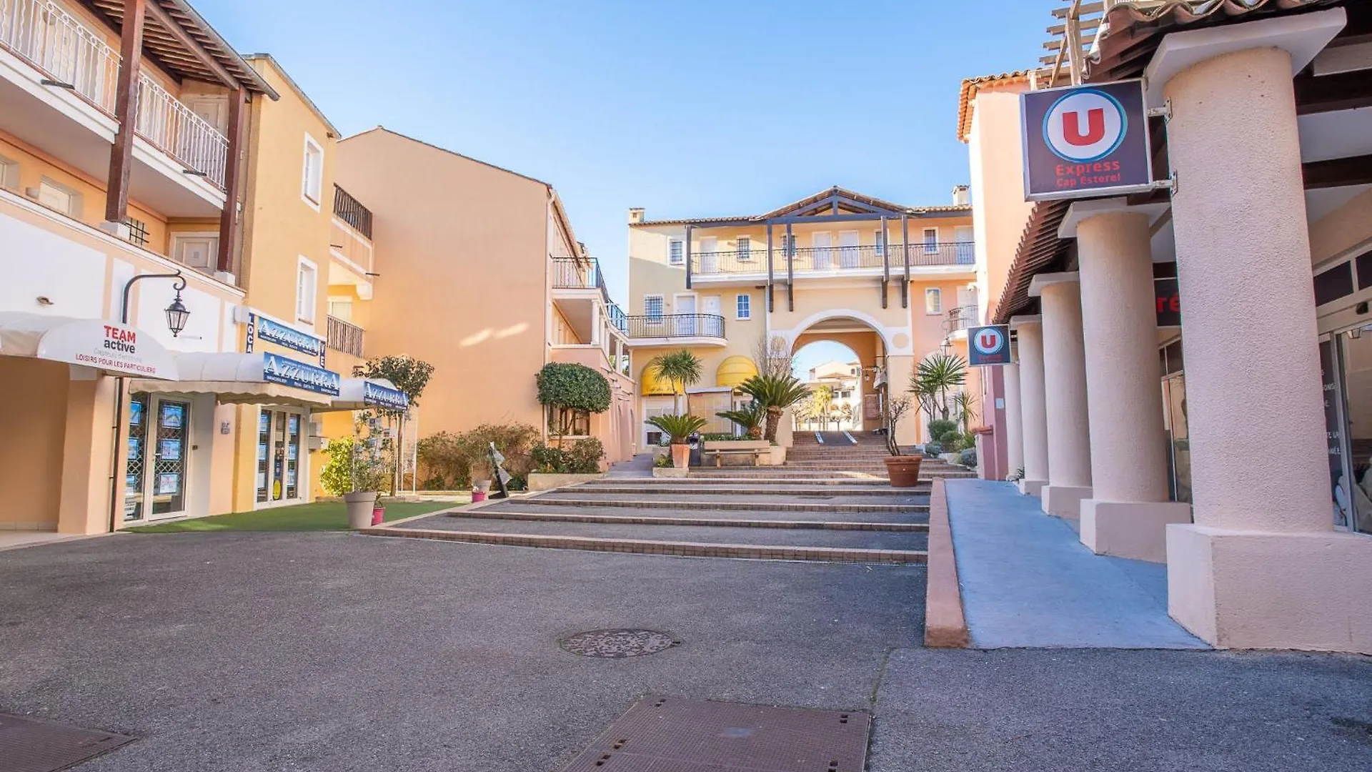 Apartment Village Cap Esterel - Le Village-7 By Interhome Saint-Raphaël