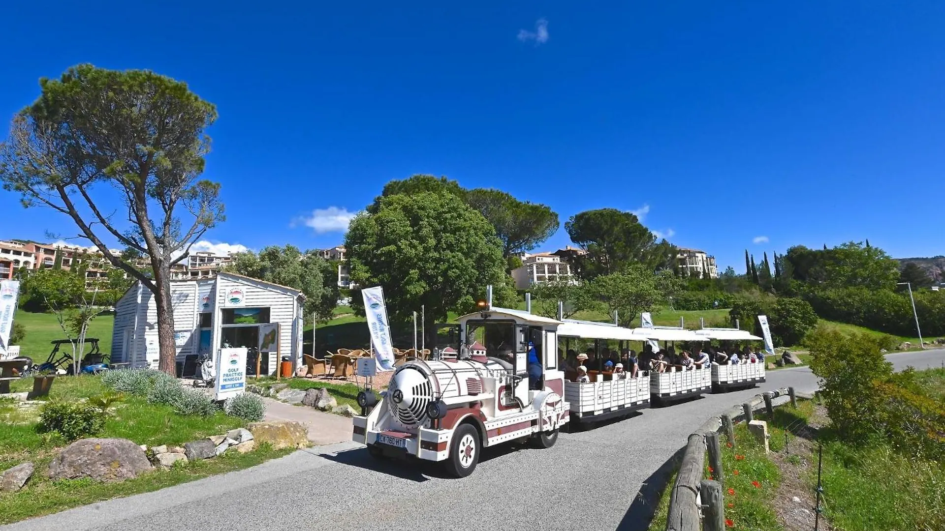 Apartment Village Cap Esterel - Le Village-7 By Interhome Saint-Raphaël