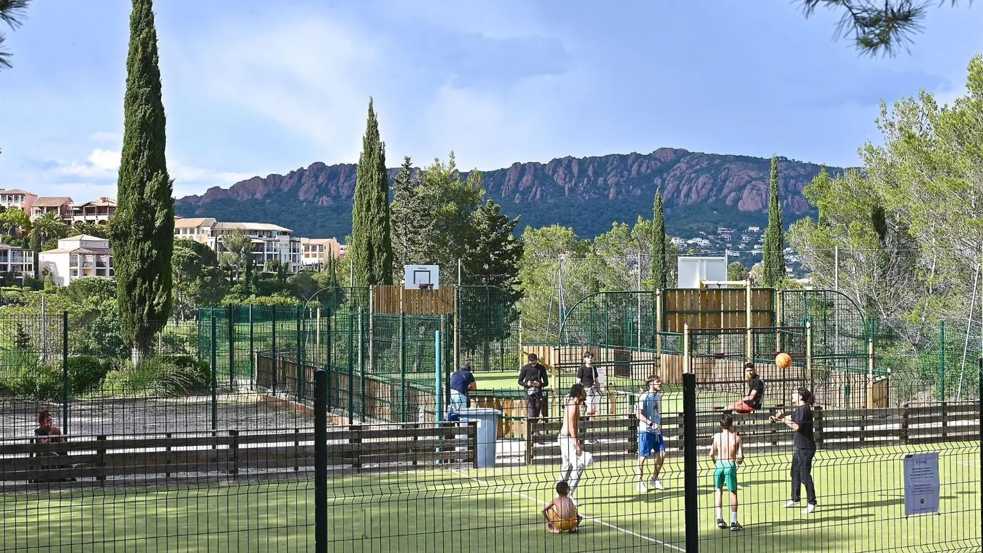 Apartment Village Cap Esterel - Le Village-7 By Interhome Saint-Raphaël