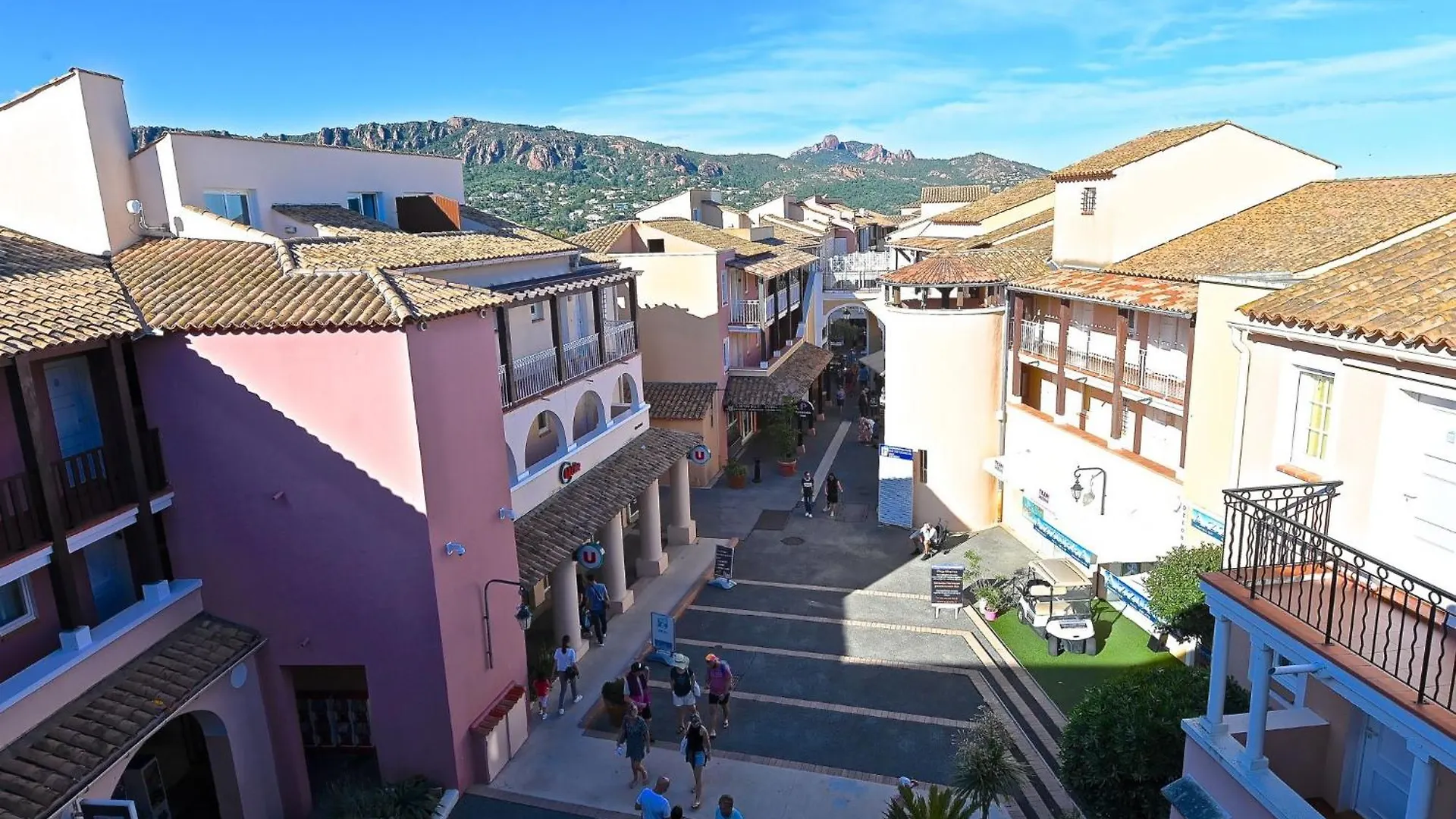 Apartment Village Cap Esterel - Le Village-7 By Interhome Saint-Raphaël